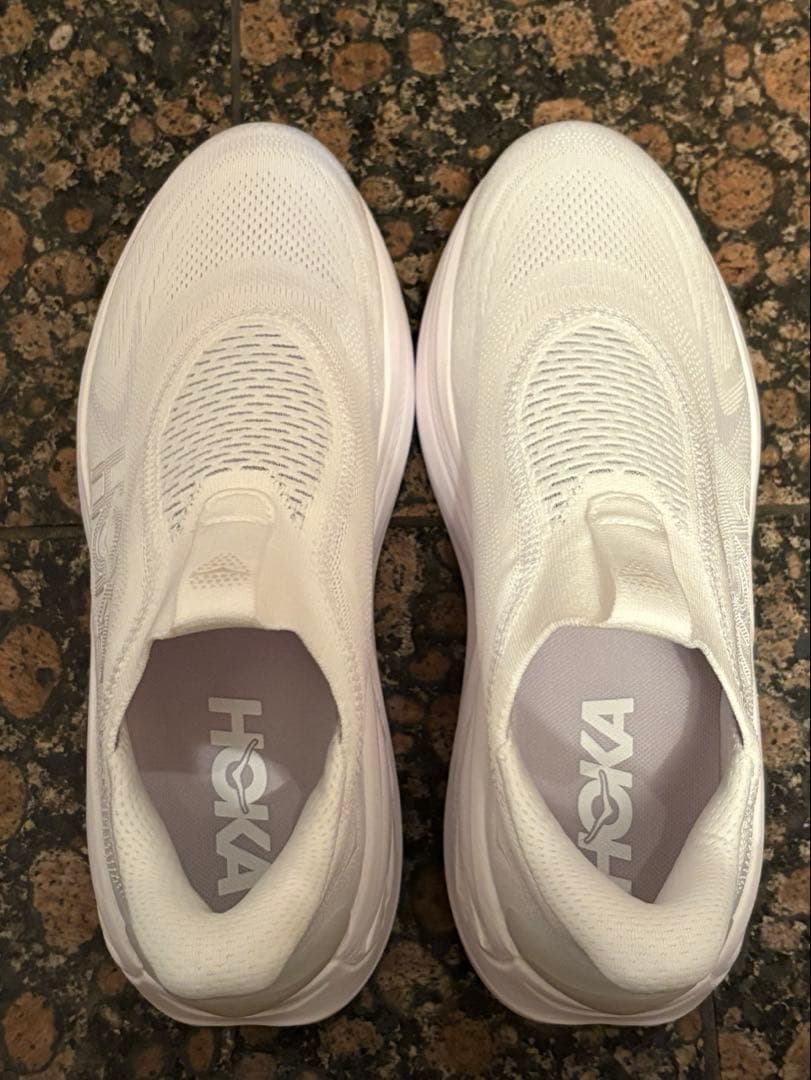 HOKA SKYWARD LACELESS 28cm ホワイト