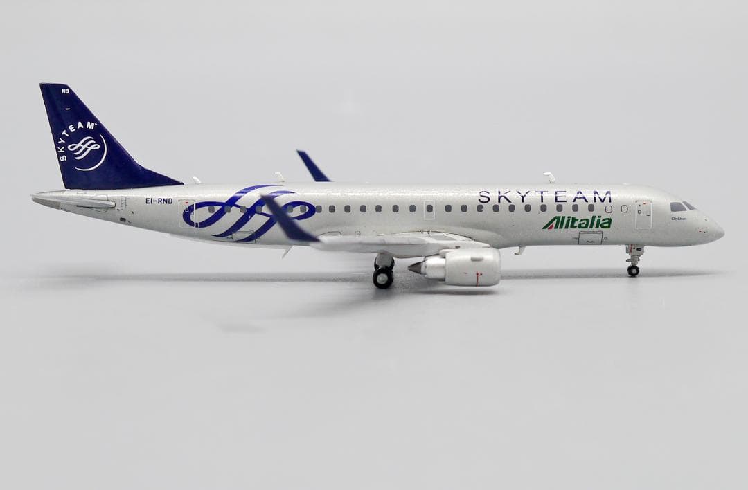 アリタリア・シティライナー ERJ-190 EI-RND 1/400 - メルカリ