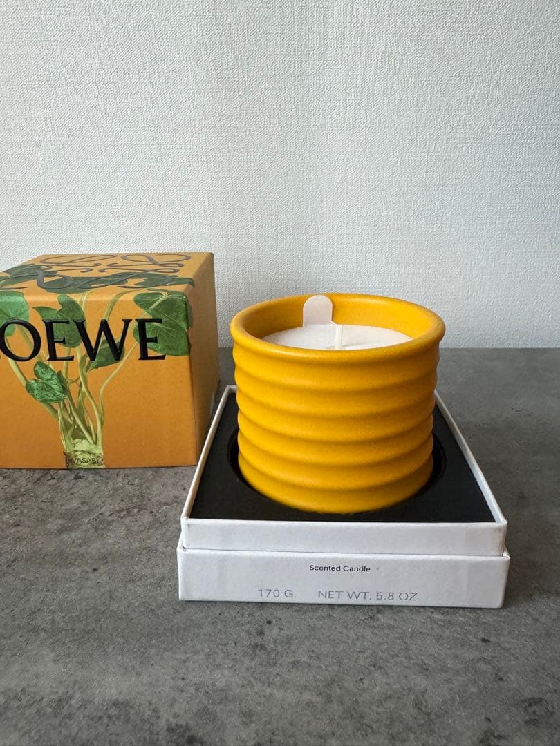 【新品未開封品】LOEWE アロマキャンドル WASABI スモール