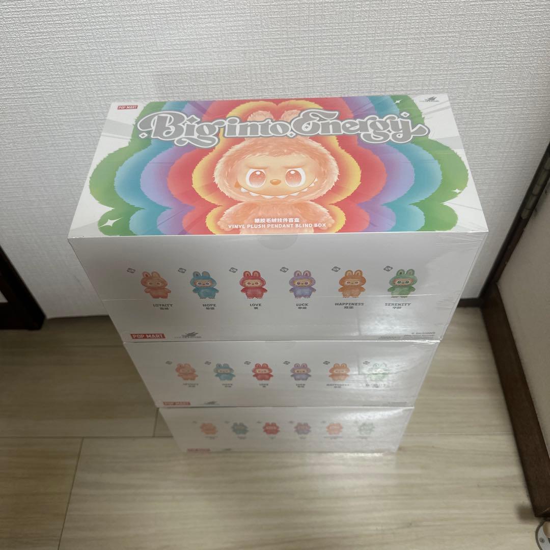 POP MART Labubu Big into Energy 3アソート
