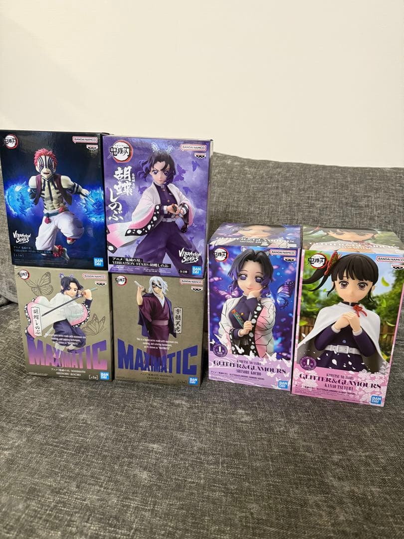 宇髄天元　胡蝶しのぶ 猗窩座　カナヲ　フィギュアまとめ売り