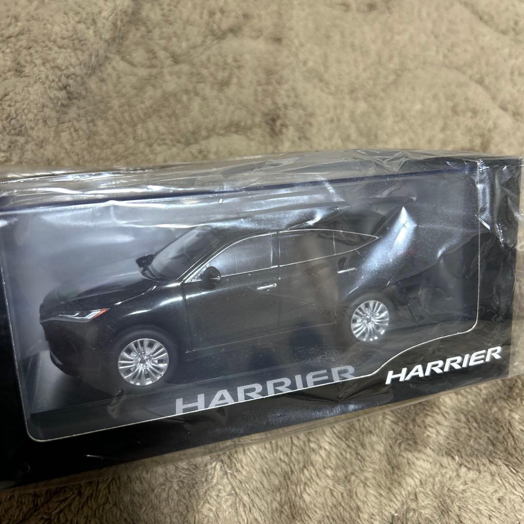 [非売品]トヨタ 80系ハリアー ミニカー 1/30 プレシャスブラックパール