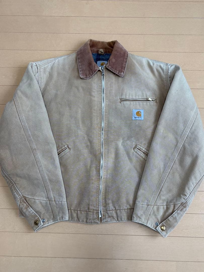 カーハートデトロイトジャケット