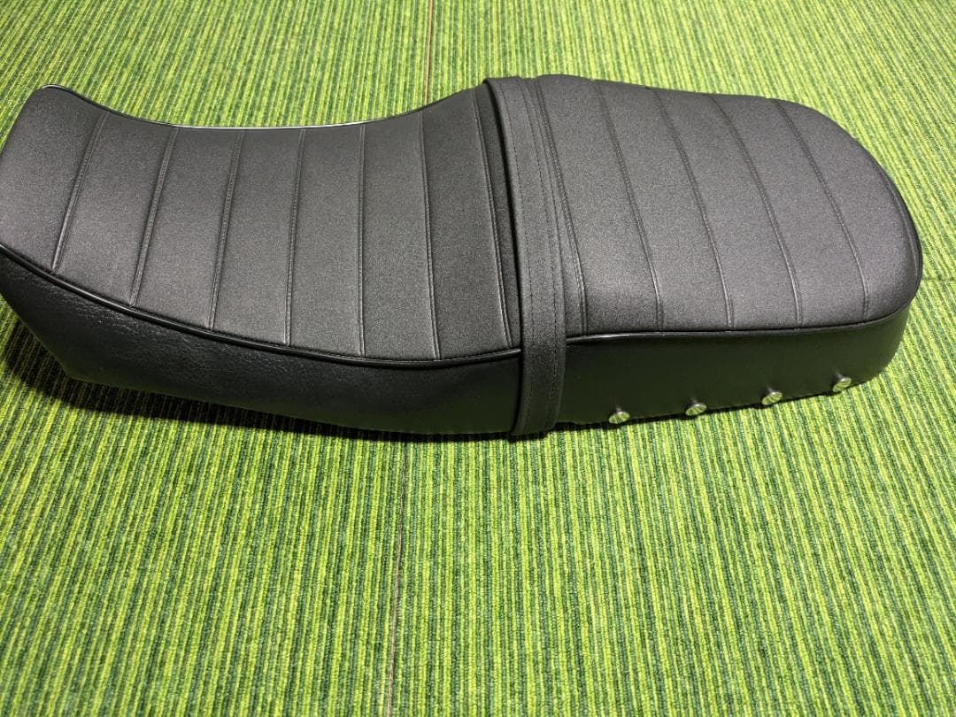 カナラブホンダCB1100純正加工シート ブラック
