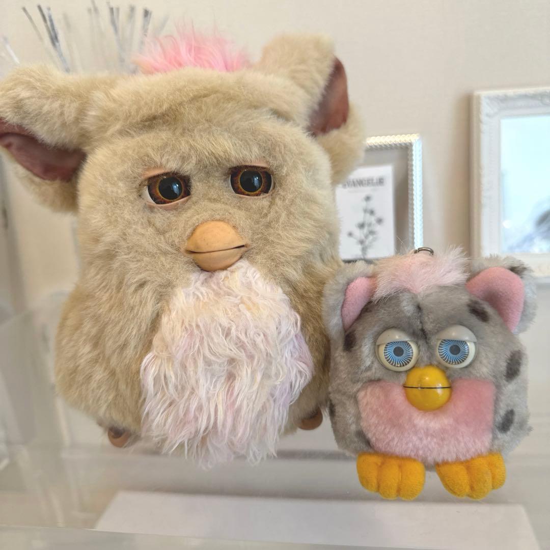 レア2005年ファービー2 ベージュピンク可動確認済み　美品 Furby/ファービー×2・TOMY/トミー社製・日本語 ベージュ×ピンク