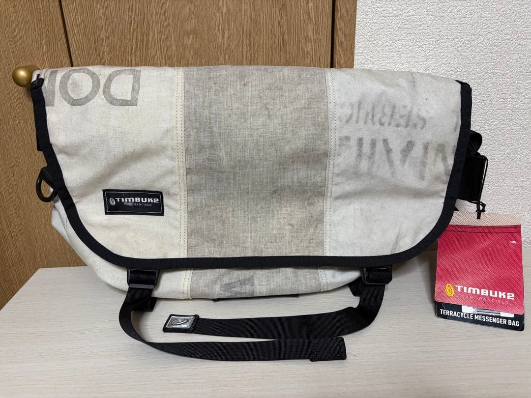バッグ TIMBUK2 Terracycle Messenger Bag M White Amazon.co.jp: [TINBAK 2] TIMBUK2 Classic Messenger Bag, M, Blue