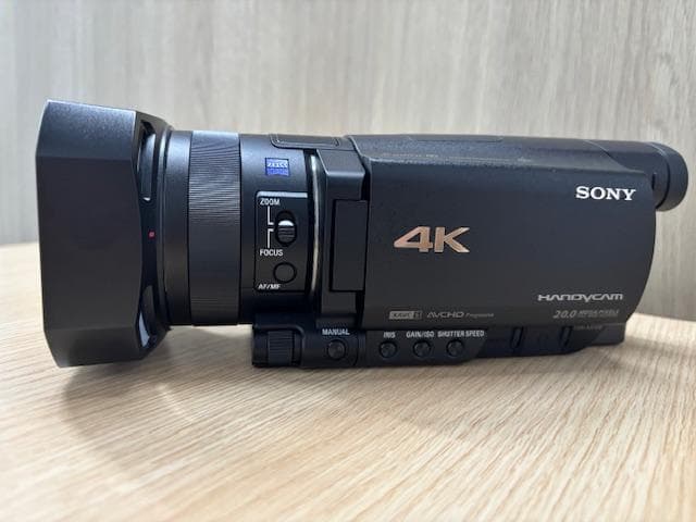 【動作確認済】SONY FDR-AX100 4K Handycam ビデオカメラ Amazon.com : Sony FDR-AX100/B 4K Video Camera with 3.5-Inch LCD
