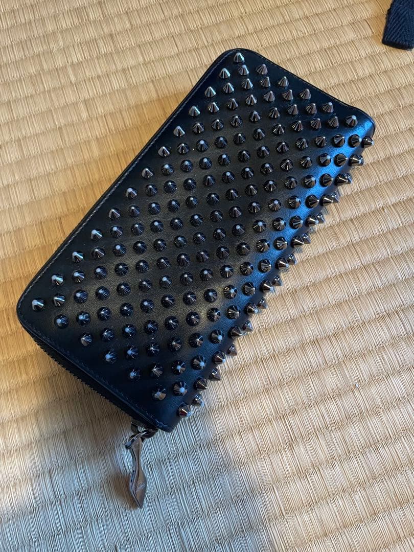 本日16時まで⭐️ルブタンChristian Louboutin スタッズ長財布