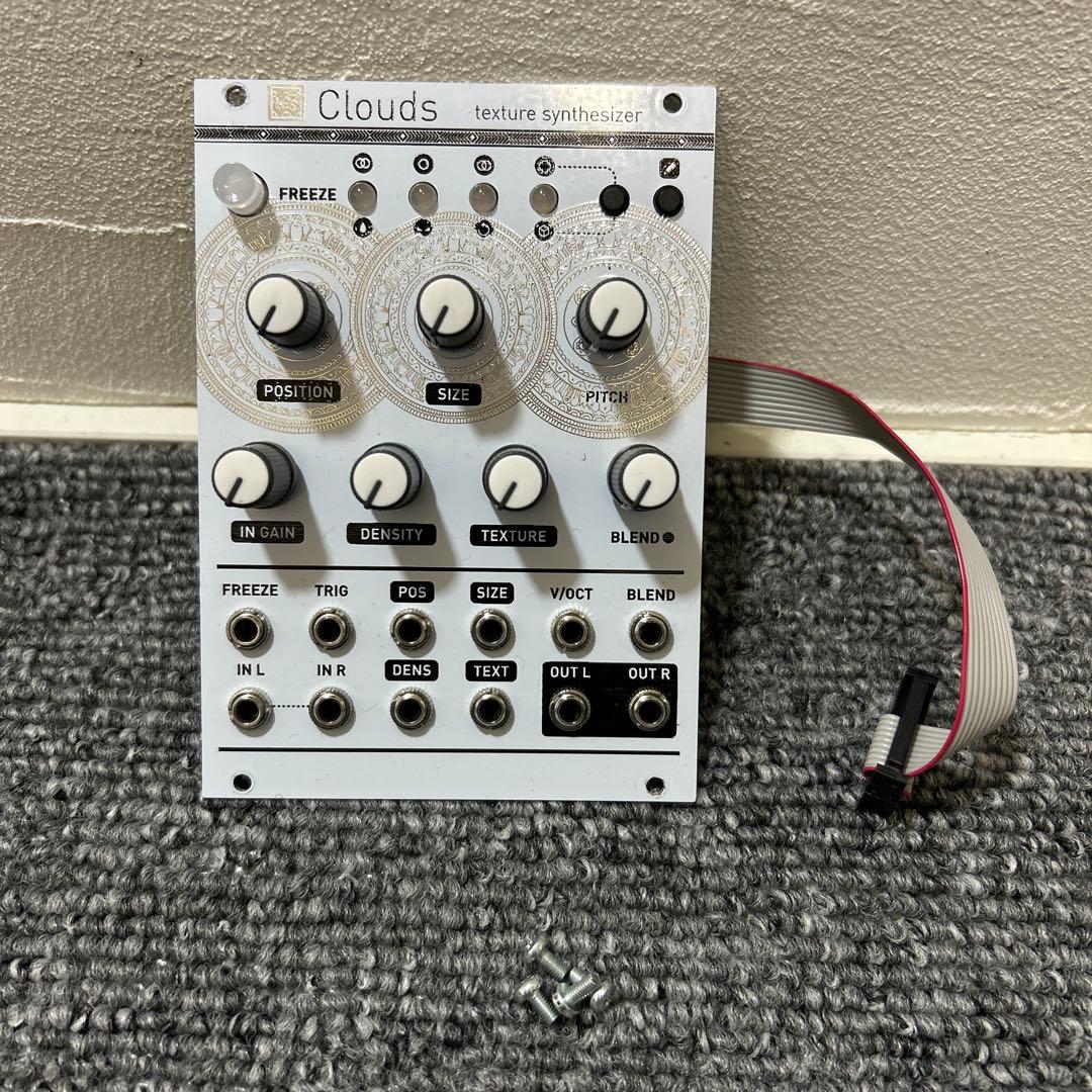 鍵盤楽器 Clouds texture synthesizer