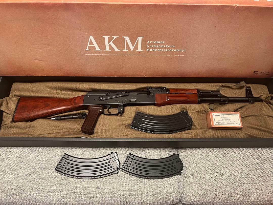 東京マルイ　AKMガスブローバック　マガジン×3