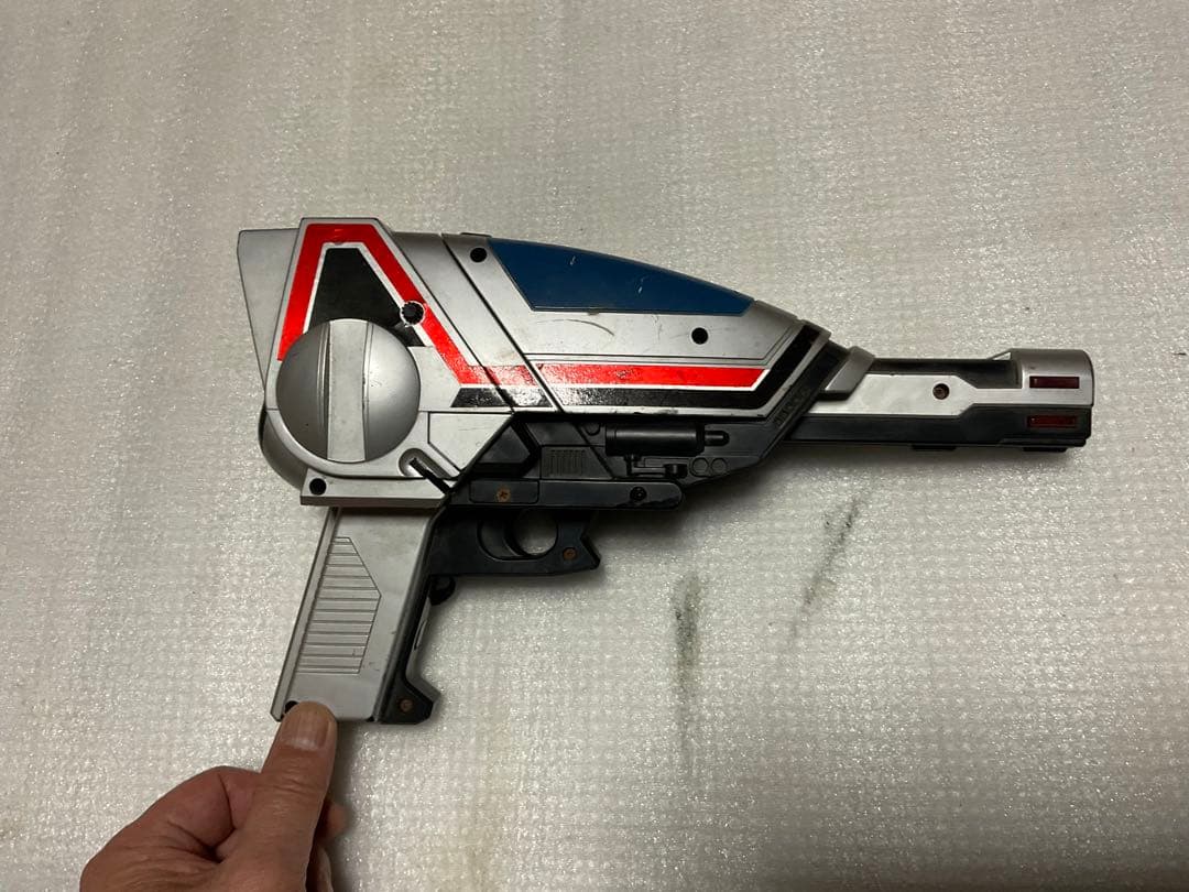 1986年／時空戦士・スピルバン。バンダイ映像銃【画像は映りますけど動きません】