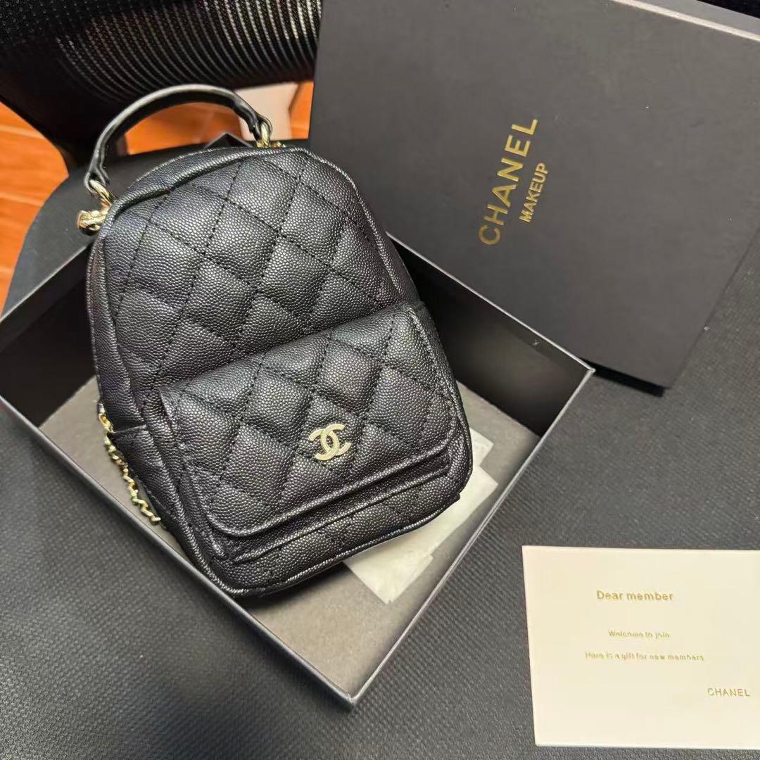 ノベルティ ブラック レザー キルティングバッグ ミニリュック 非売品✨ キルティング ブラック ノベルティ ミニリュック af - メルカリ