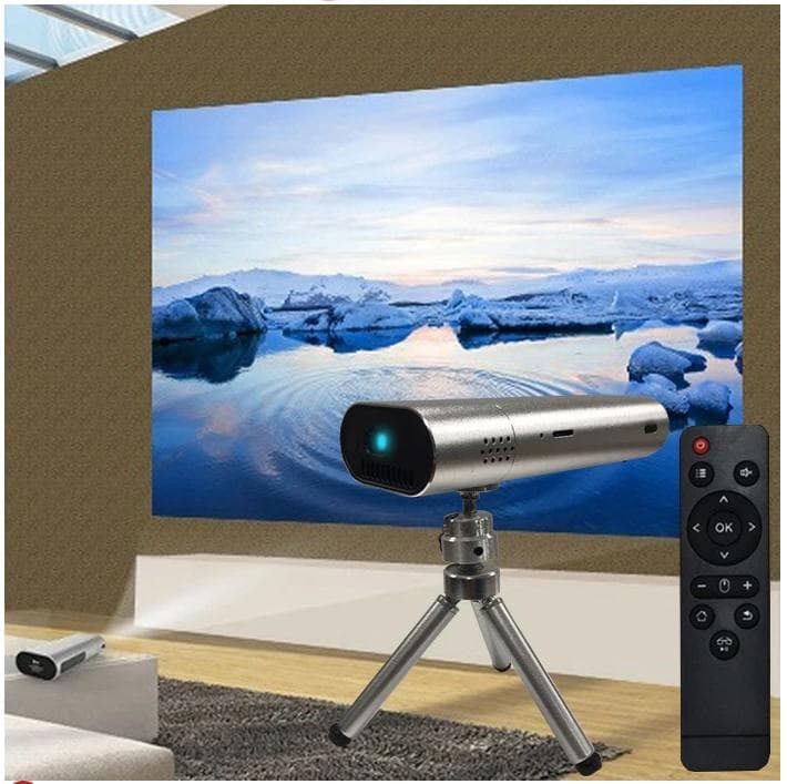 廃番品【新品未使用】プロジェクター ミニシアター 天井投影 三脚 リモコン付き