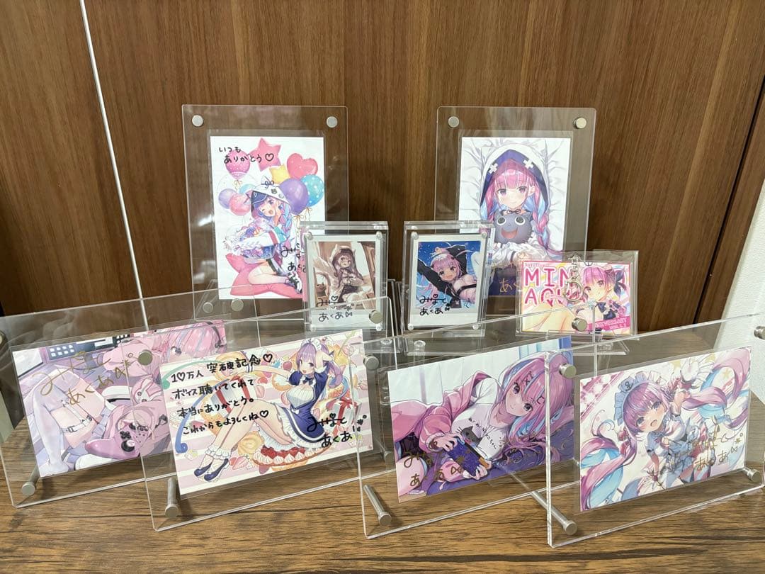 湊あくあ 直筆サイン まとめ売り Amazon.co.jp: 湊あくあ直筆サイン2点 by : おもちゃ