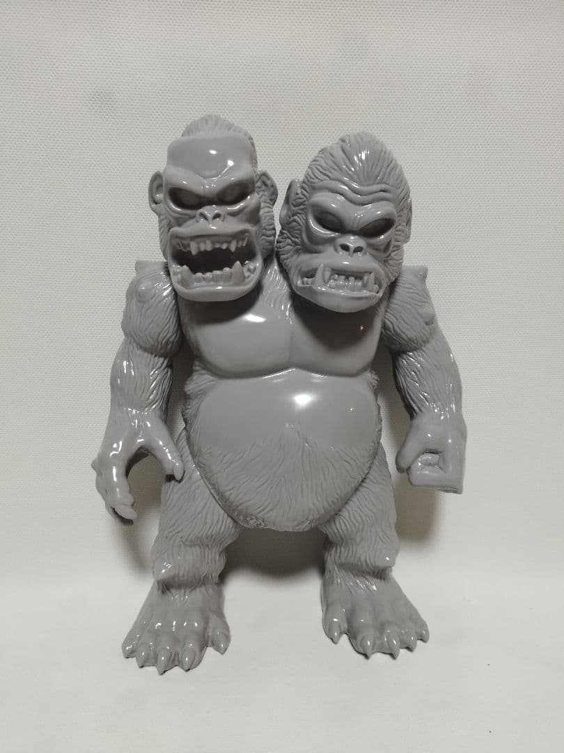 ソフビ Sofubi HxS キングゴリラ獣 グレー 30CM