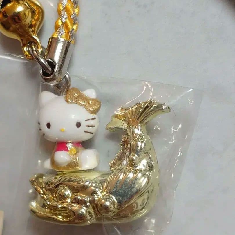 2個 ハローキティ ご当地キティ 根付 名古屋限定 しゃちほこ バス