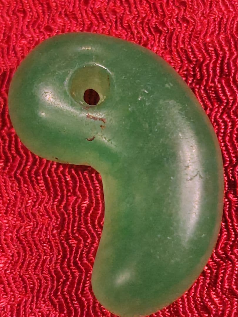 天然石【勾玉】緑色