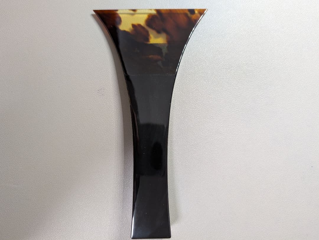 津軽三味線撥（バチ） 鼈甲張り合わせ　プラ台