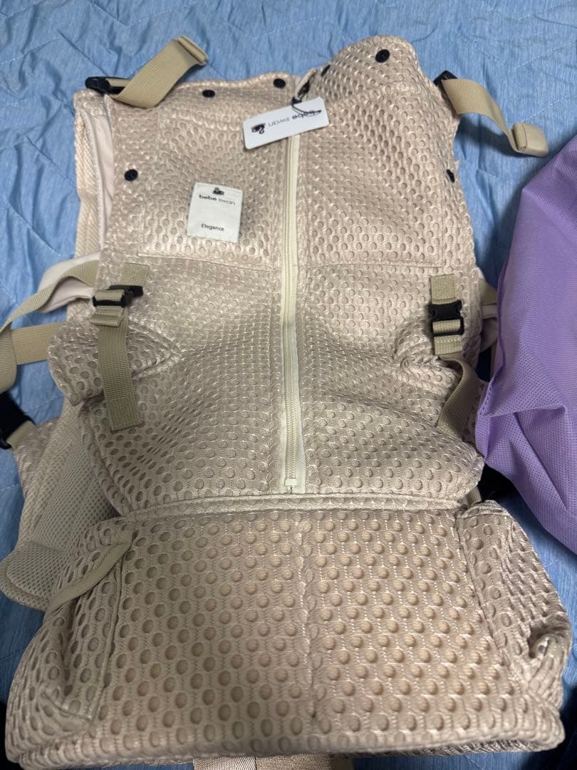 ★【どらみちゃん。】べべスワン　bebeswan　抱っこ紐　サンドベージュ Amazon.co.jp: bebeswan ベベスワン BTベスト ベビーキャリア ベスト型