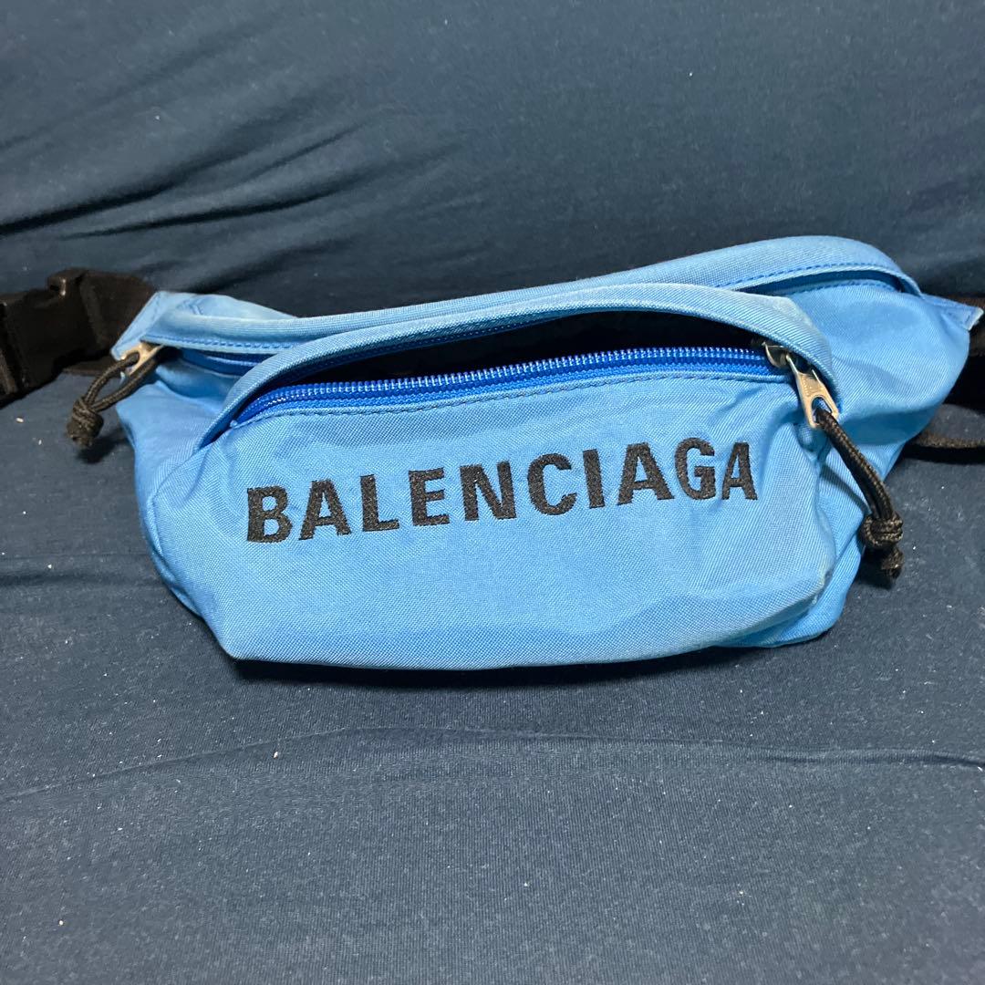 BALENCIAGA ボディバッグ・ウエストポーチ ブルー 美品】 BALENCIAGA バレンシアガ ボディバッグ ウエストポーチ ベルト