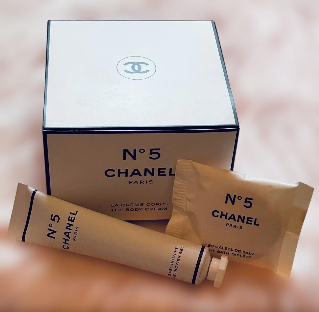 【新品未使用】 CHANEL №5 ザ•ボディ クリーム•シャワージェルバスタブ