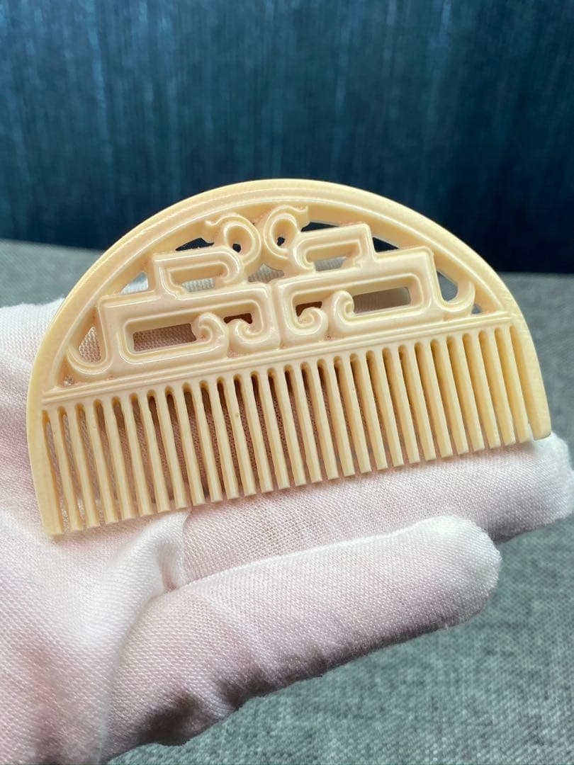 天然マンモス牙美しい手作り彫刻 一櫛百順 髪櫛(23g)