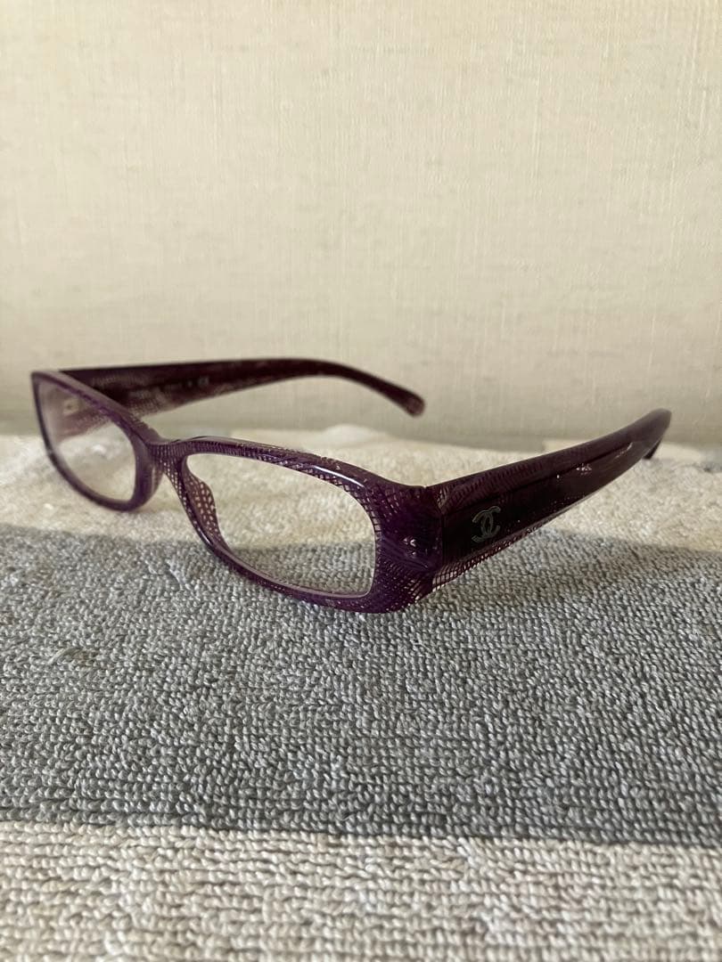 CHANELメガネ(度入り)上品スタイルにピッタリ！
