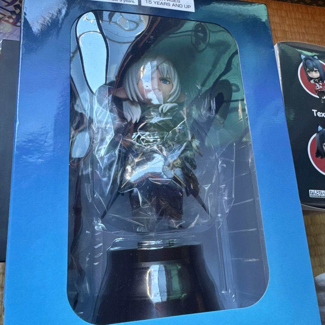 未開封品 エスティニアン ミニオン フィギュア FF14