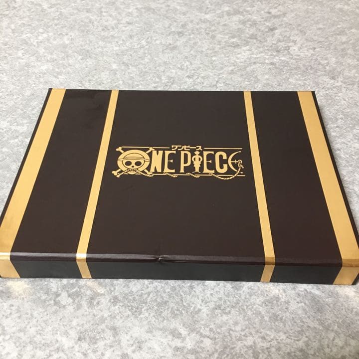ワンピースグッズ 非売品 セット プレミア ワンピース・プレミア・サマー 2025』期間限定のオリジナルフード