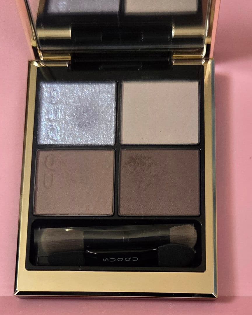 SUQQU シグニチャー　カラー　アイズ　S03 霜来(SOURAI)