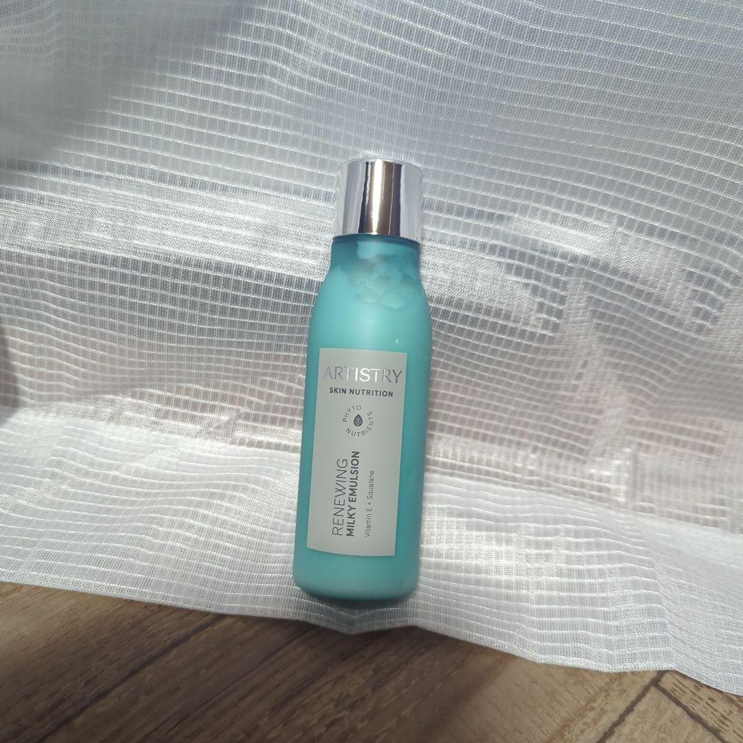 アーティストリースキンNTハリミルキーエマルジョン