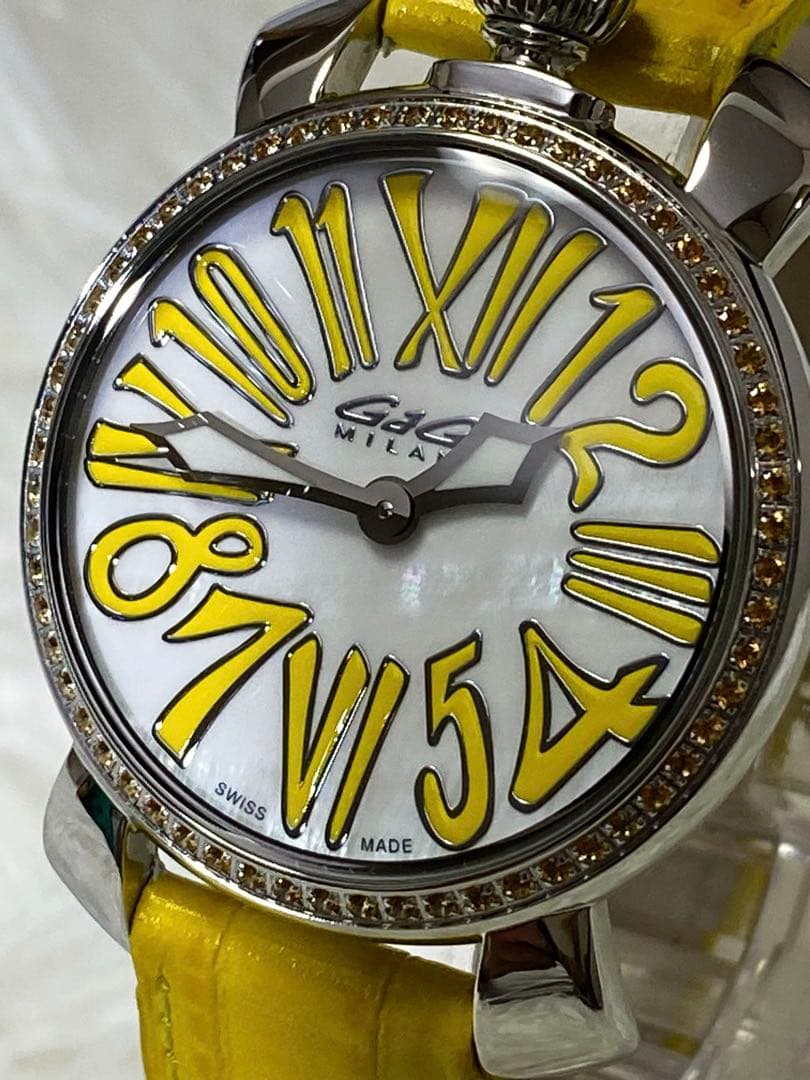 GaGa MILANO 6025.06 イエローストーン付きモデル