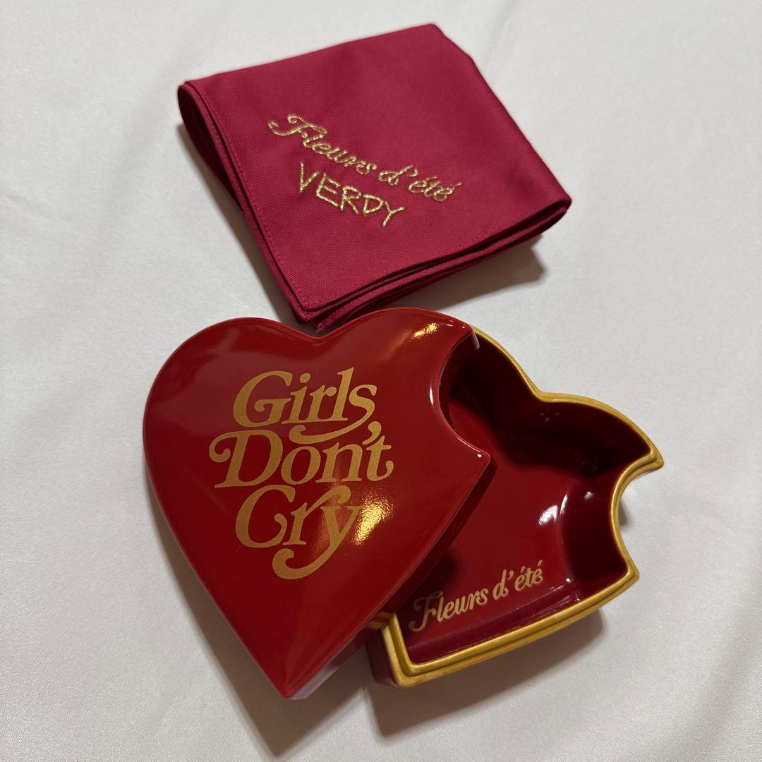 été Girls Donʼt Cry 有田焼 陶器 ケース　バレンタイン エテ x ガールズドントクライによる特別なショコラボックスが登場