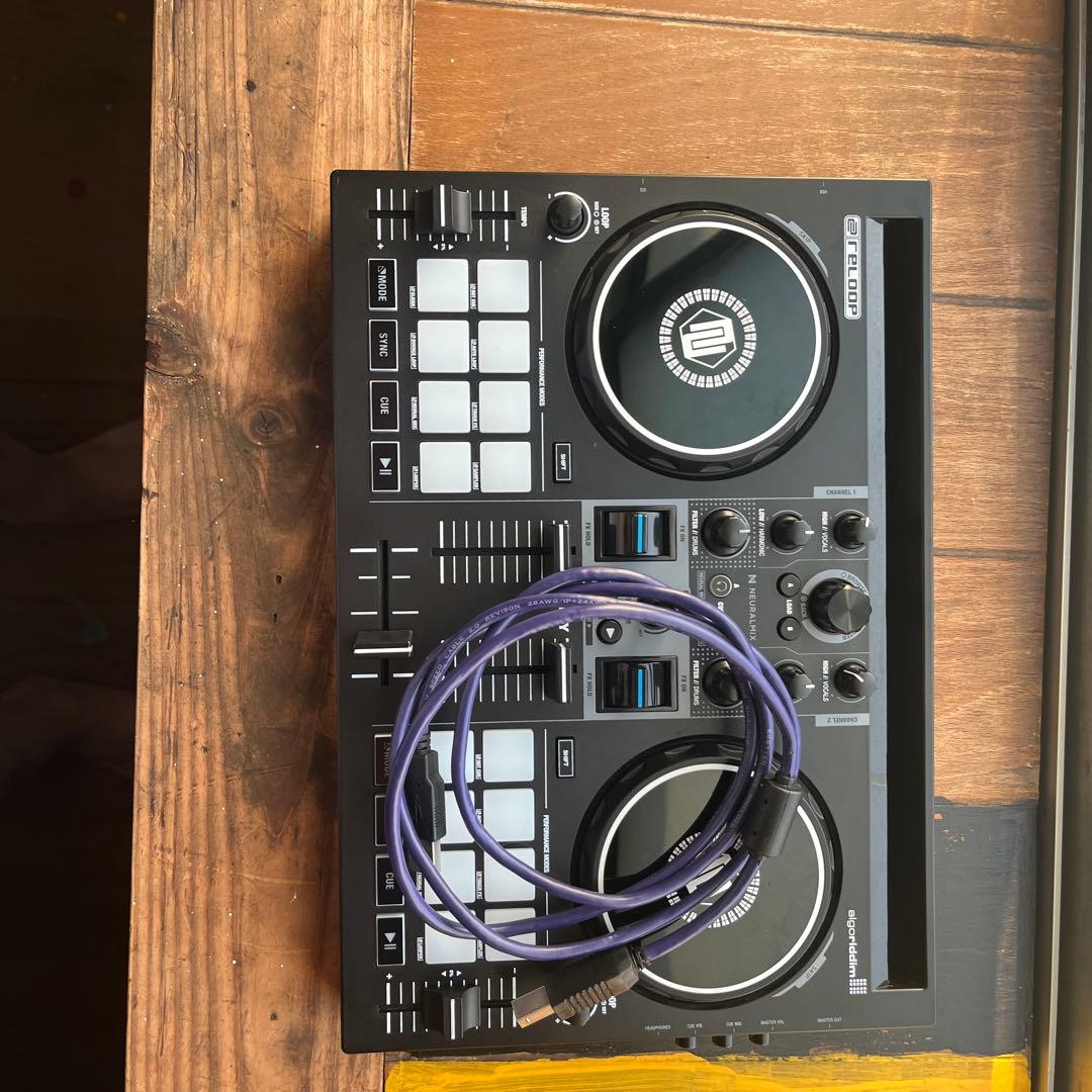 DJ機材 reloop buddy