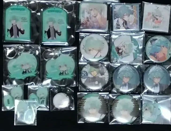 カラマリ　尊　缶バッチ　セット