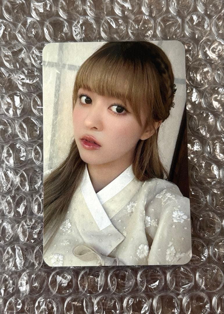 NMIXX リリー トレカ makestar 対面 ヨントン 韓服 Fe3O4 - メルカリ