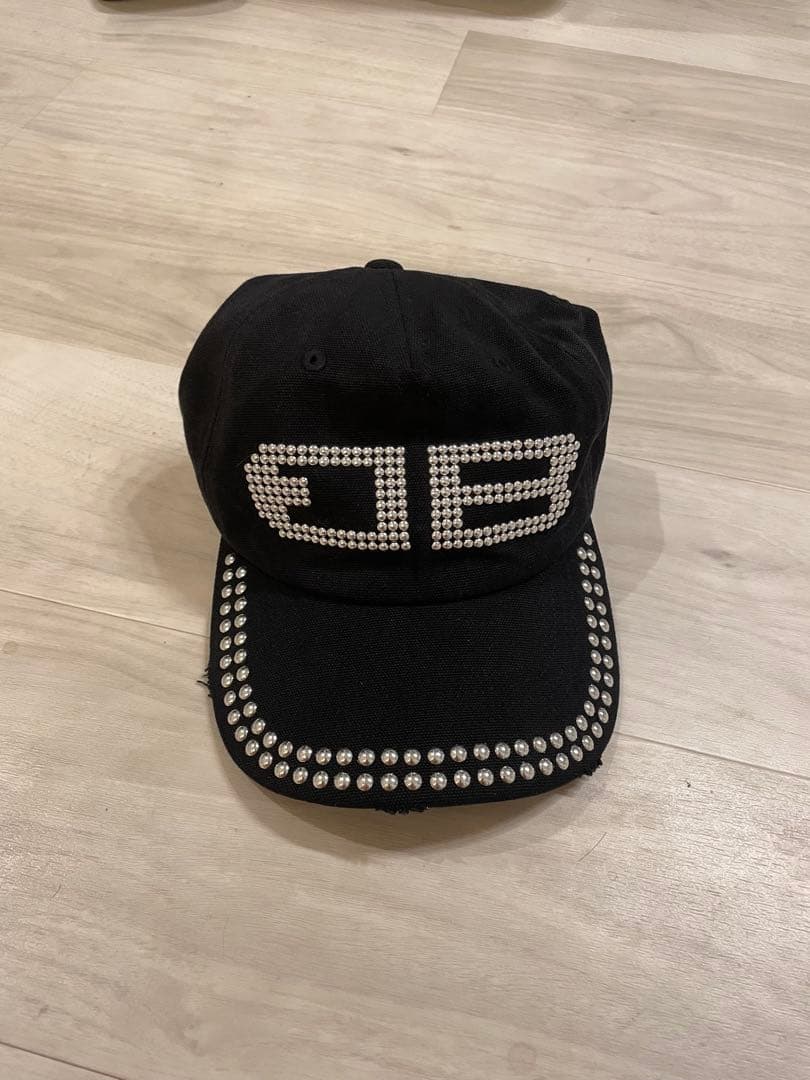 BEEDEN STUDS DAMAGE CAP BLACK キャップ