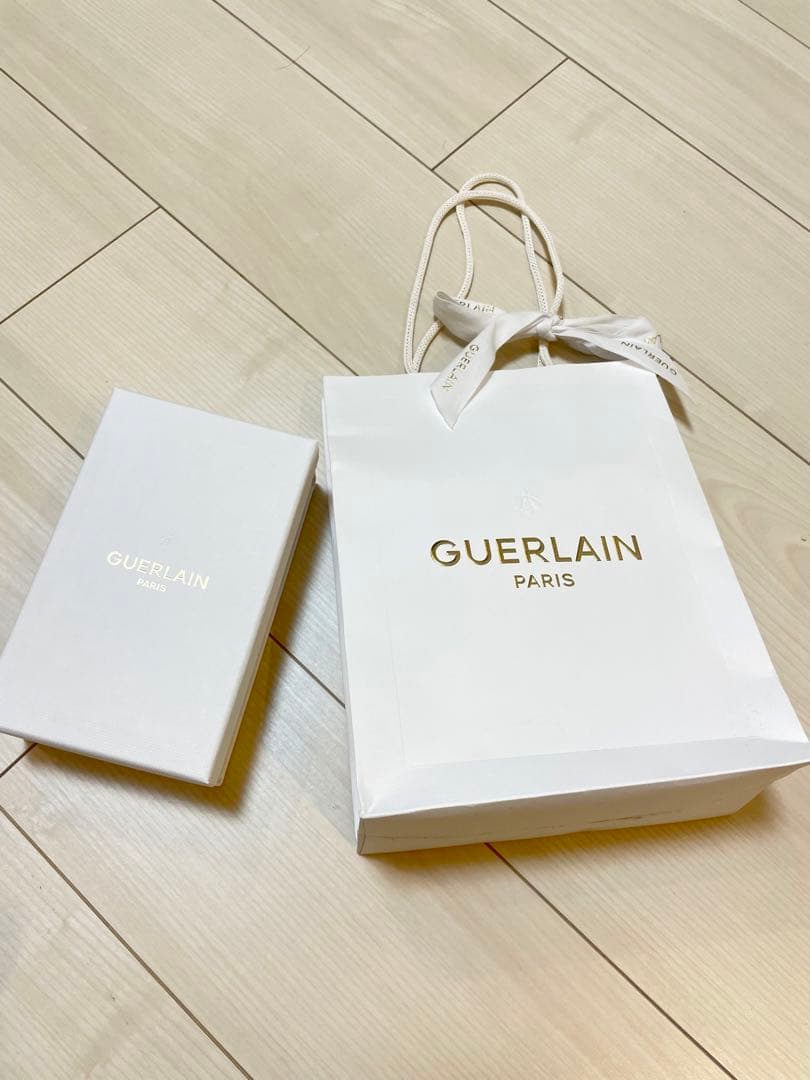 【GUERLAIN】アベイユロイヤル　アドバンストRセロム