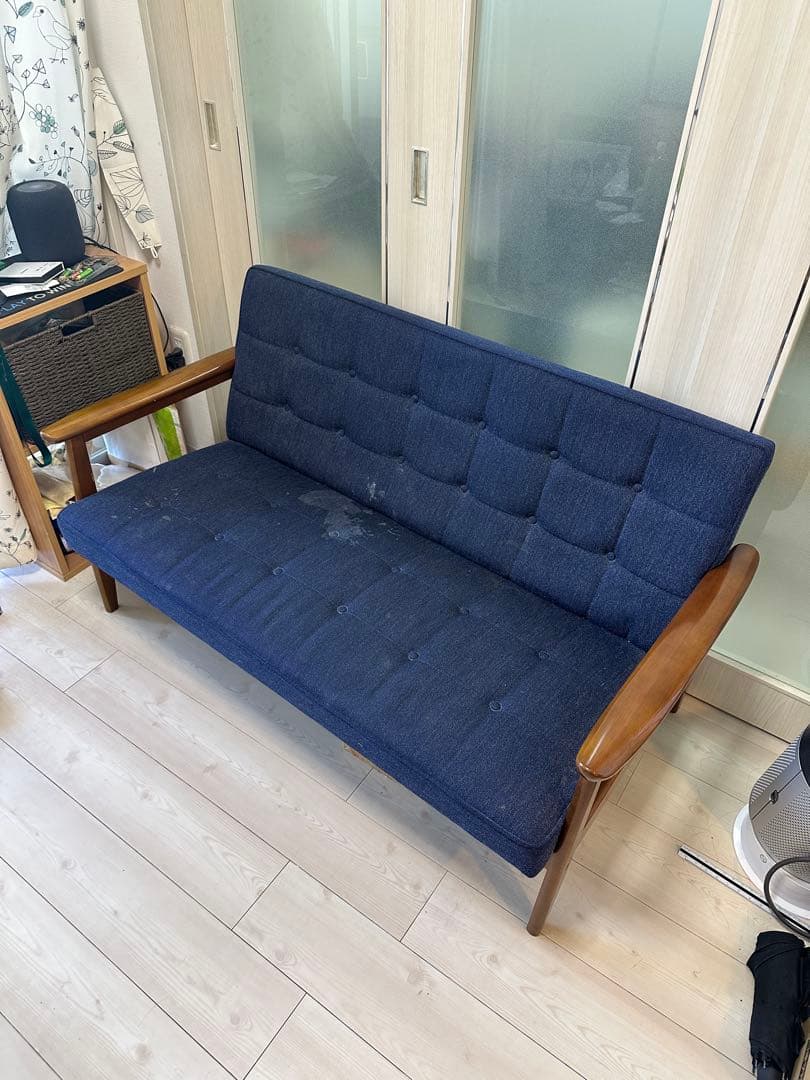 カリモク　ネイビー　2.5人　ソファ