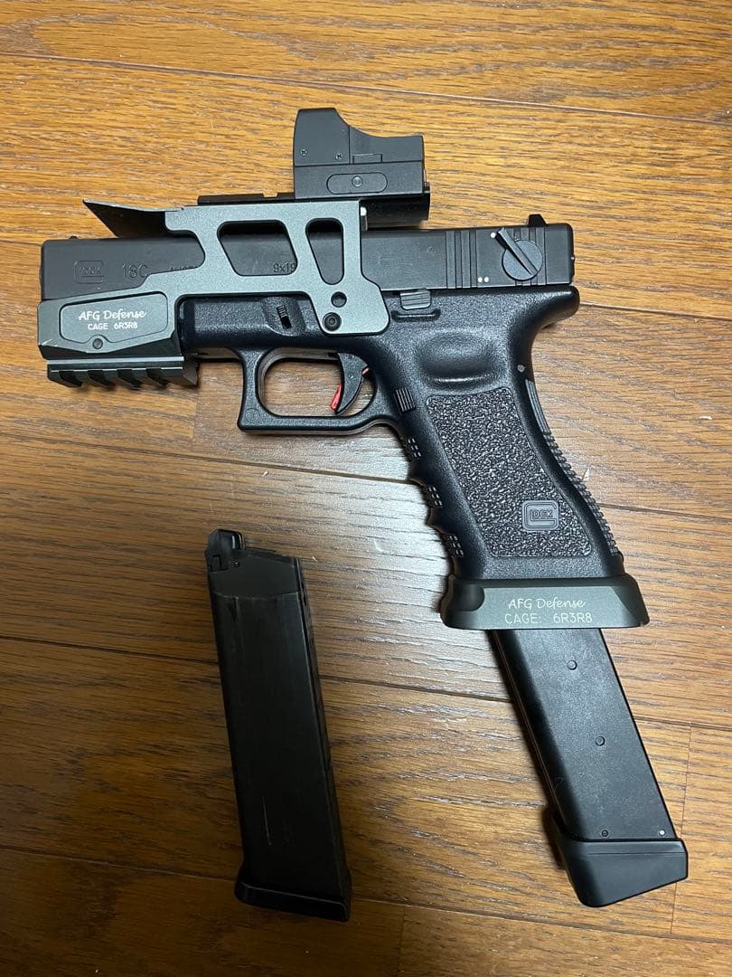 東京マルイ　グロック 18C G18C キャロム　ガスガン　ドットサイト