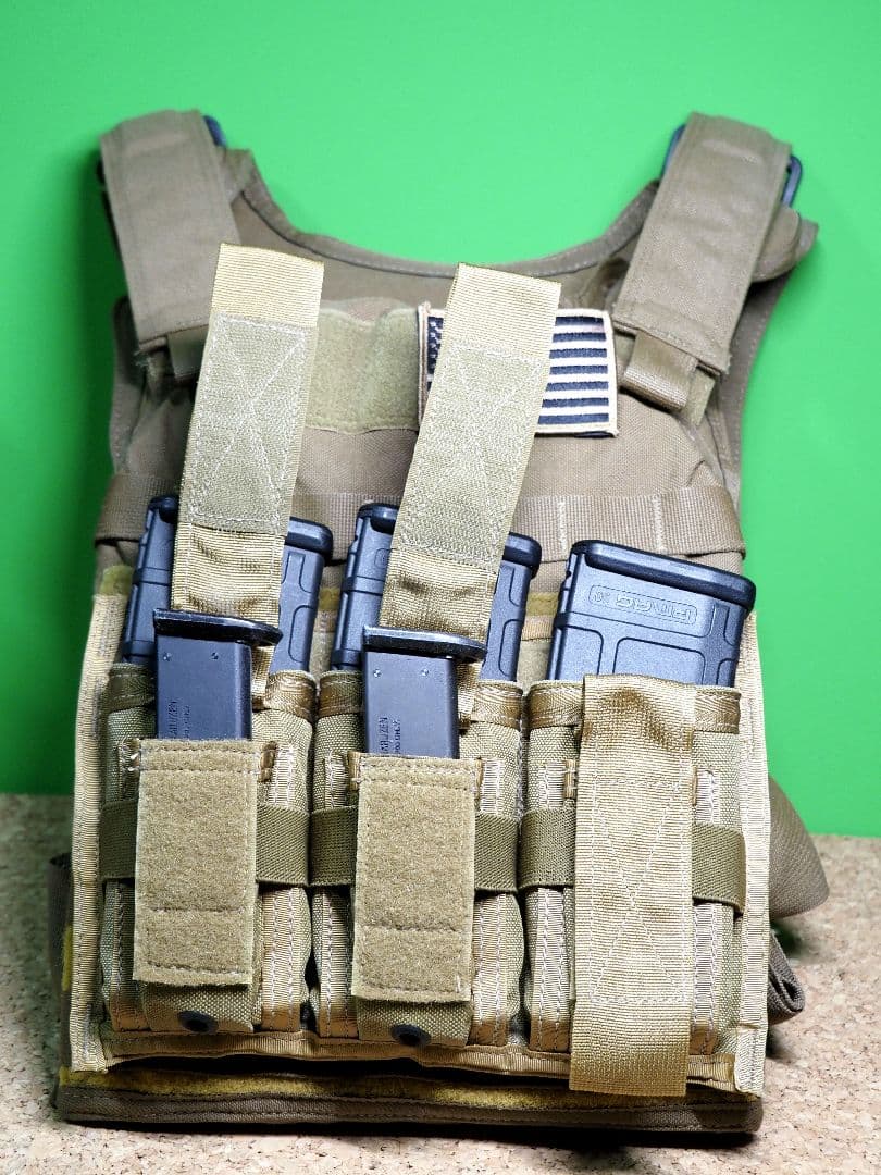 タクティカルベスト(ダイヤモンドバック実物)プレートキャリア(弾倉は含みません) 公式【TAILOR JAPAN/テイラージャパン】プレートキャリア タクティカル