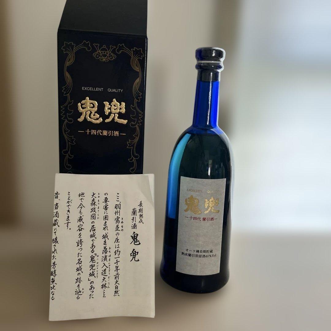 十四代　鬼兜 焼酎 青色ボトル 専用箱付き　720ml 十四代 米焼酎 蘭引酒 鬼兜 オーク樽長期貯蔵 青ボトル 箱付き 高木
