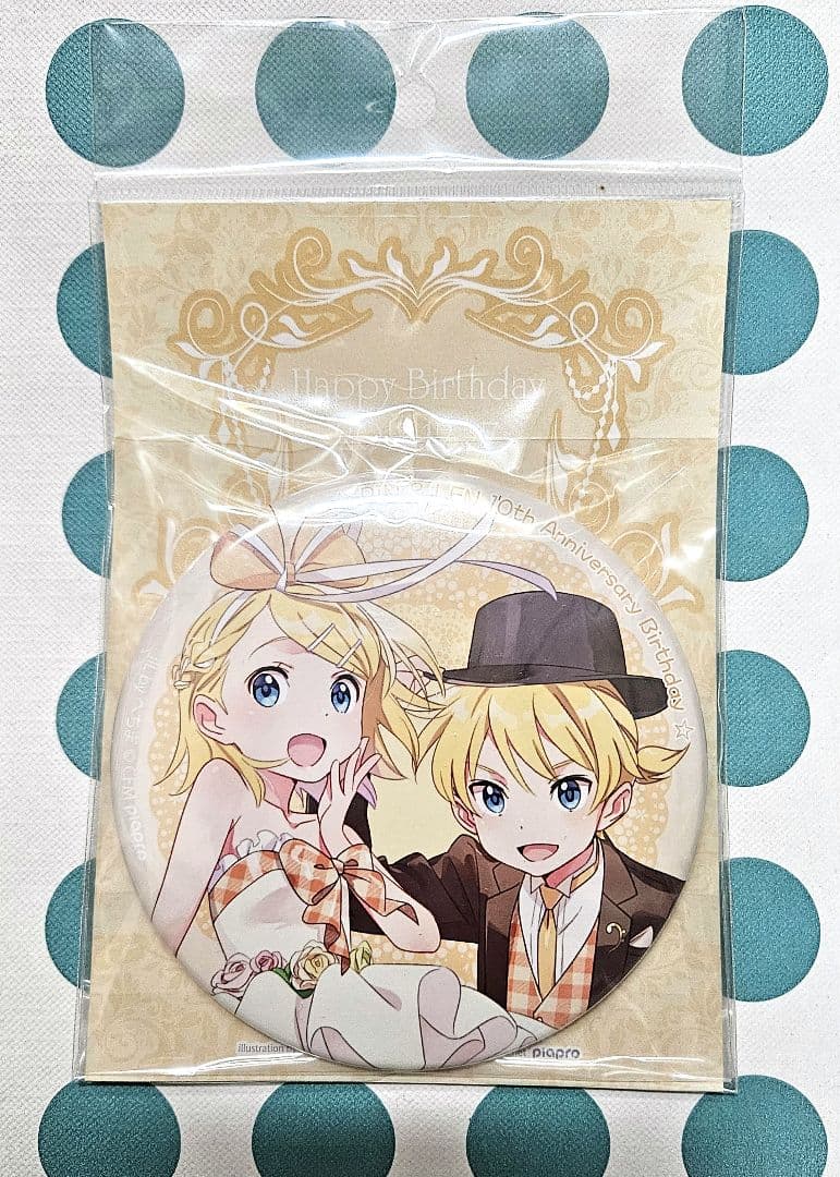 【新品】希少！鏡音リン & レン ビッグ 缶バッジ 初音ミク マルイ バースデー