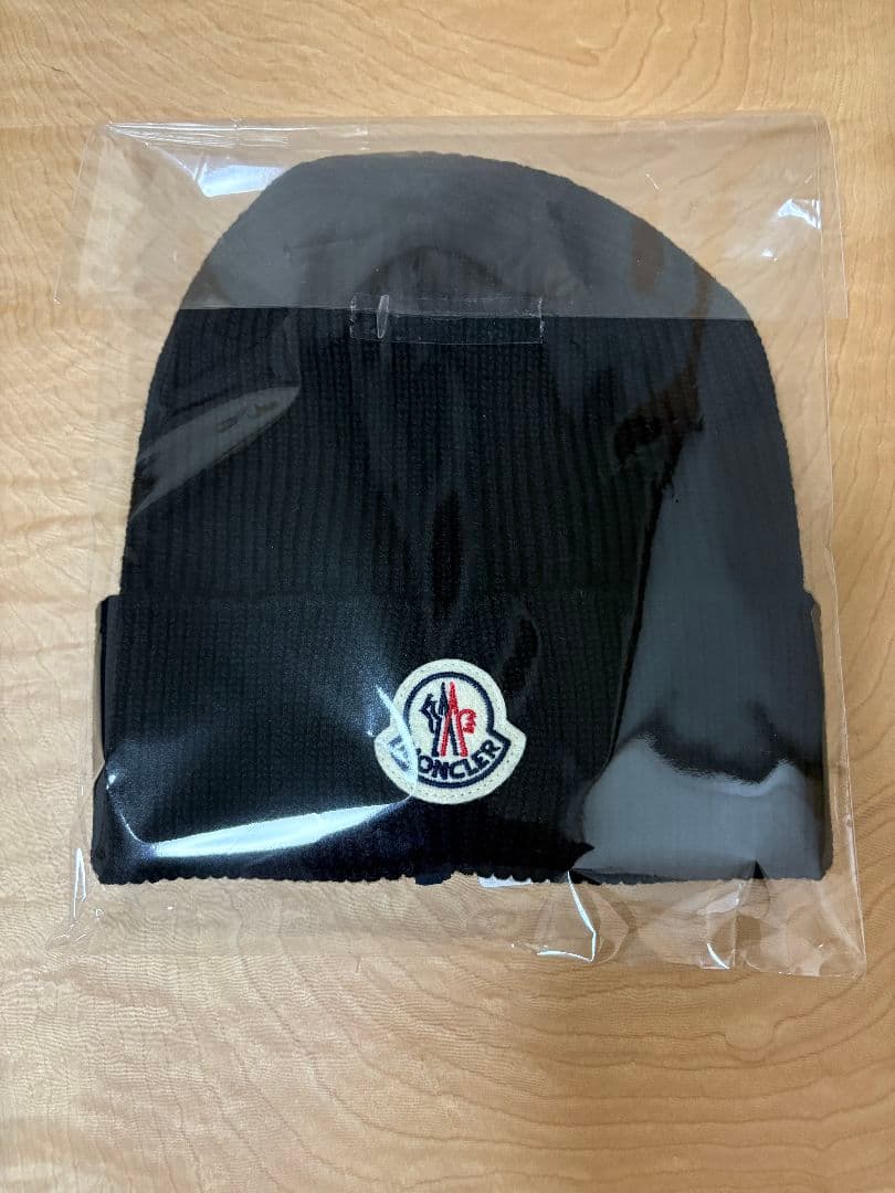 モンクレール　ニット帽 フリーサイズ　新品未開封 MONCLER（モンクレール） 【並行輸入品】 ニットキャップ ビーニー