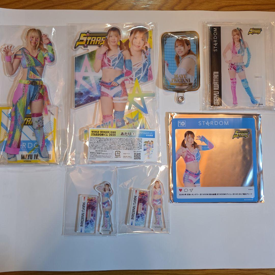 スターダム　アクリルスタンド　岩谷麻優