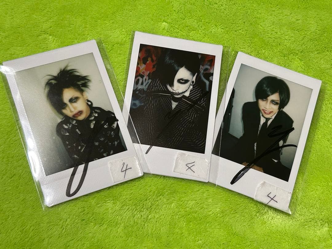 DADAROMA チェキ よしあつ ④ - メルカリ