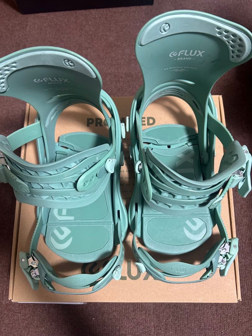 ち*い様 FLUX F22GSXT ビンディング XS ミントグリーン GS ち*い様 FLUX F22GSXT ビンディング XS ミントグリーン GS - メルカリ