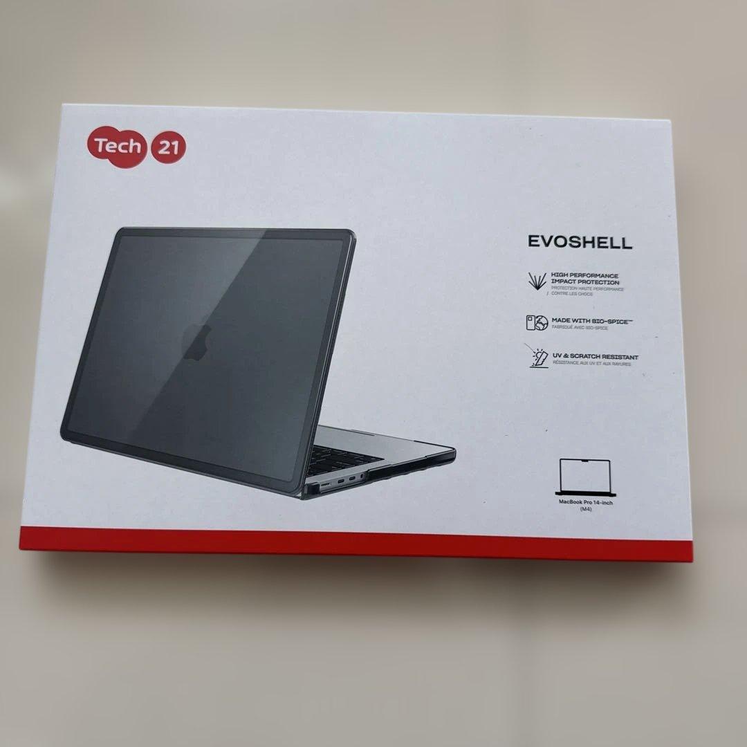 Tech21 Evoshell MacBook Pro 14インチ用
