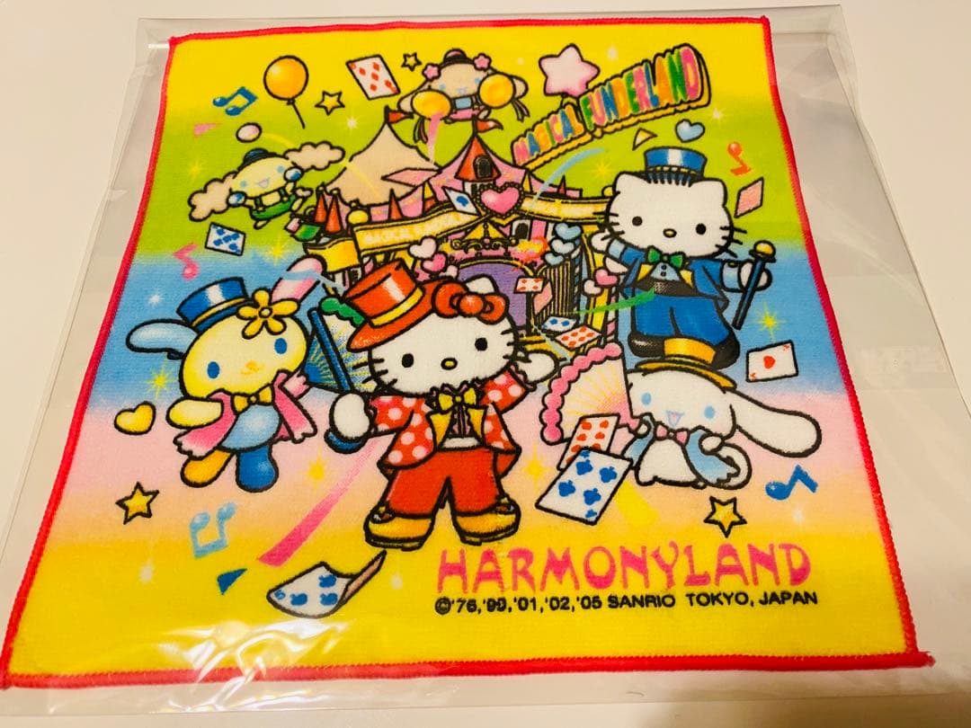 ④激レア！平成レトロ！Hello Kittyハーモニーランド限定タオル！