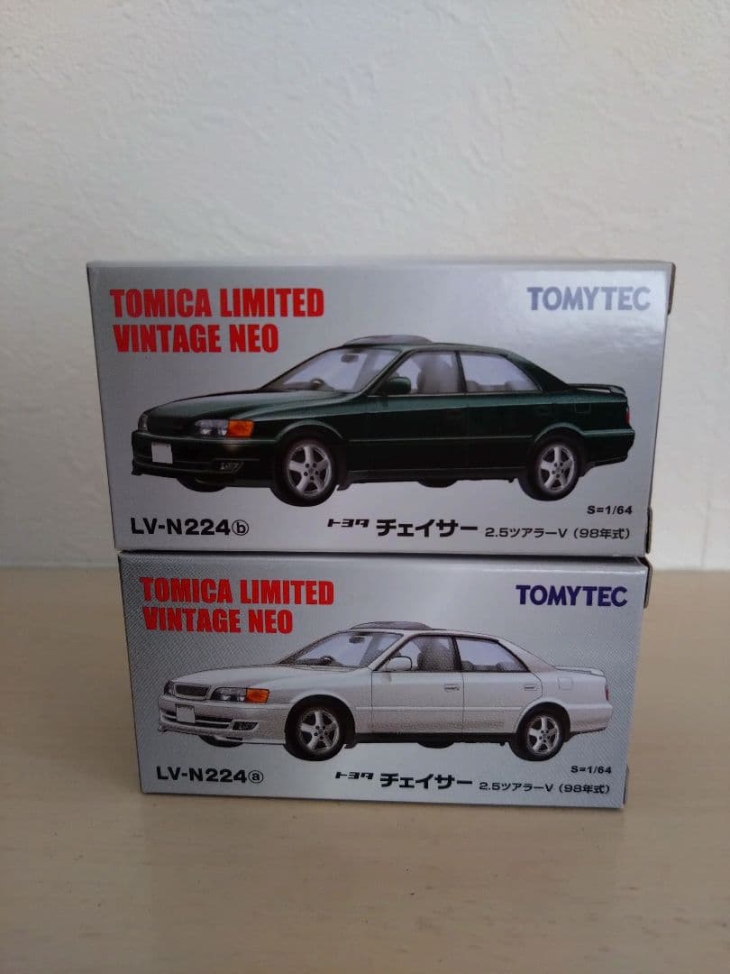 トミカリミテッドビンテージ　トヨタチェイサーツアラーV　2台セット トミカリミテッドビンテージ トヨタチェイサーツアラーV 2台セット